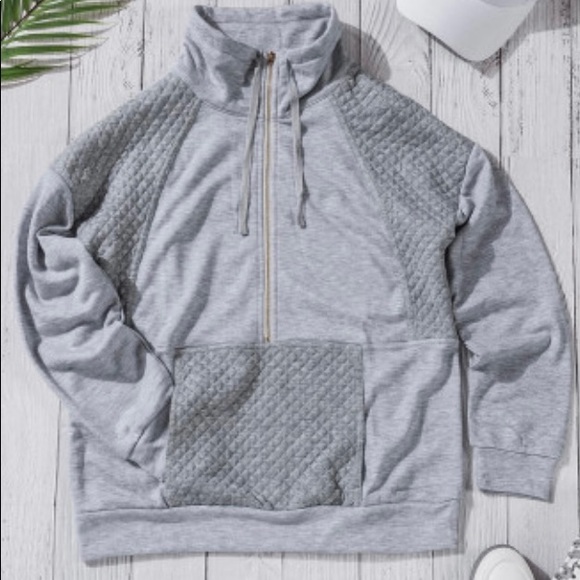 QUILTED PATCH HALF ZIPPER SWEATSHIRT - Picture 3 of 5